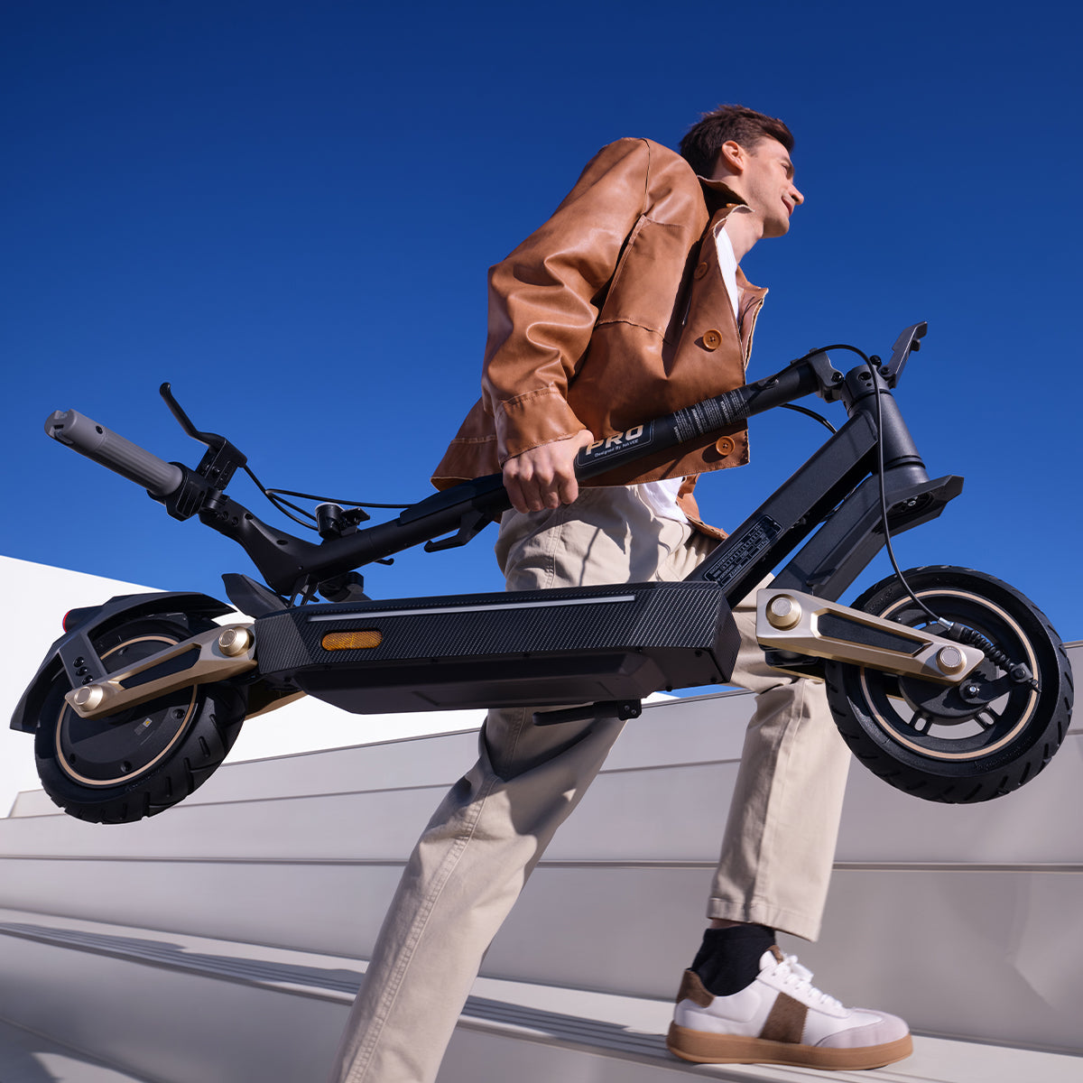 Patinete Eléctrico NAVEE ST3